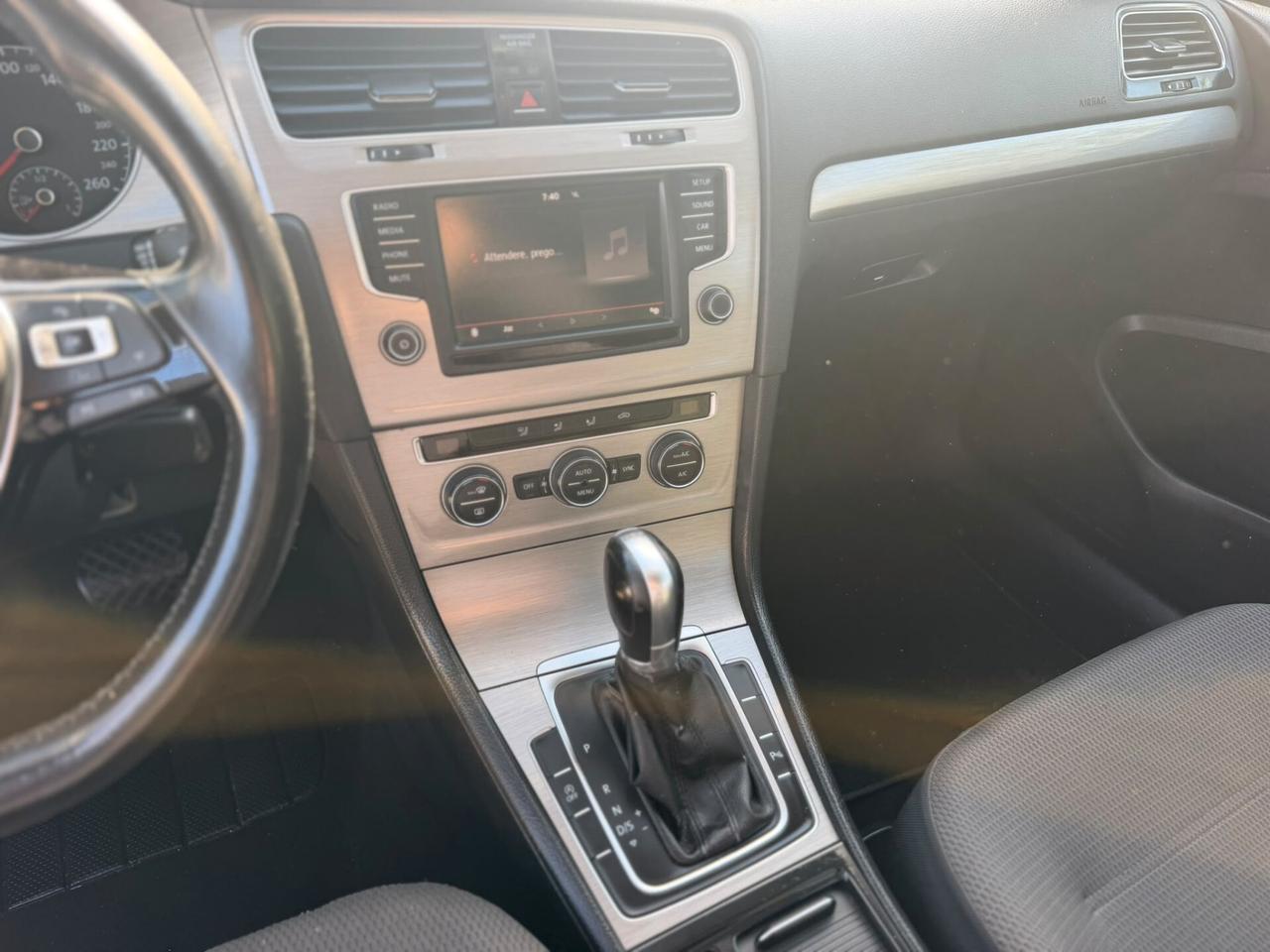 Volkswagen Golf 1.6 TDI Cambio Automatico 2017