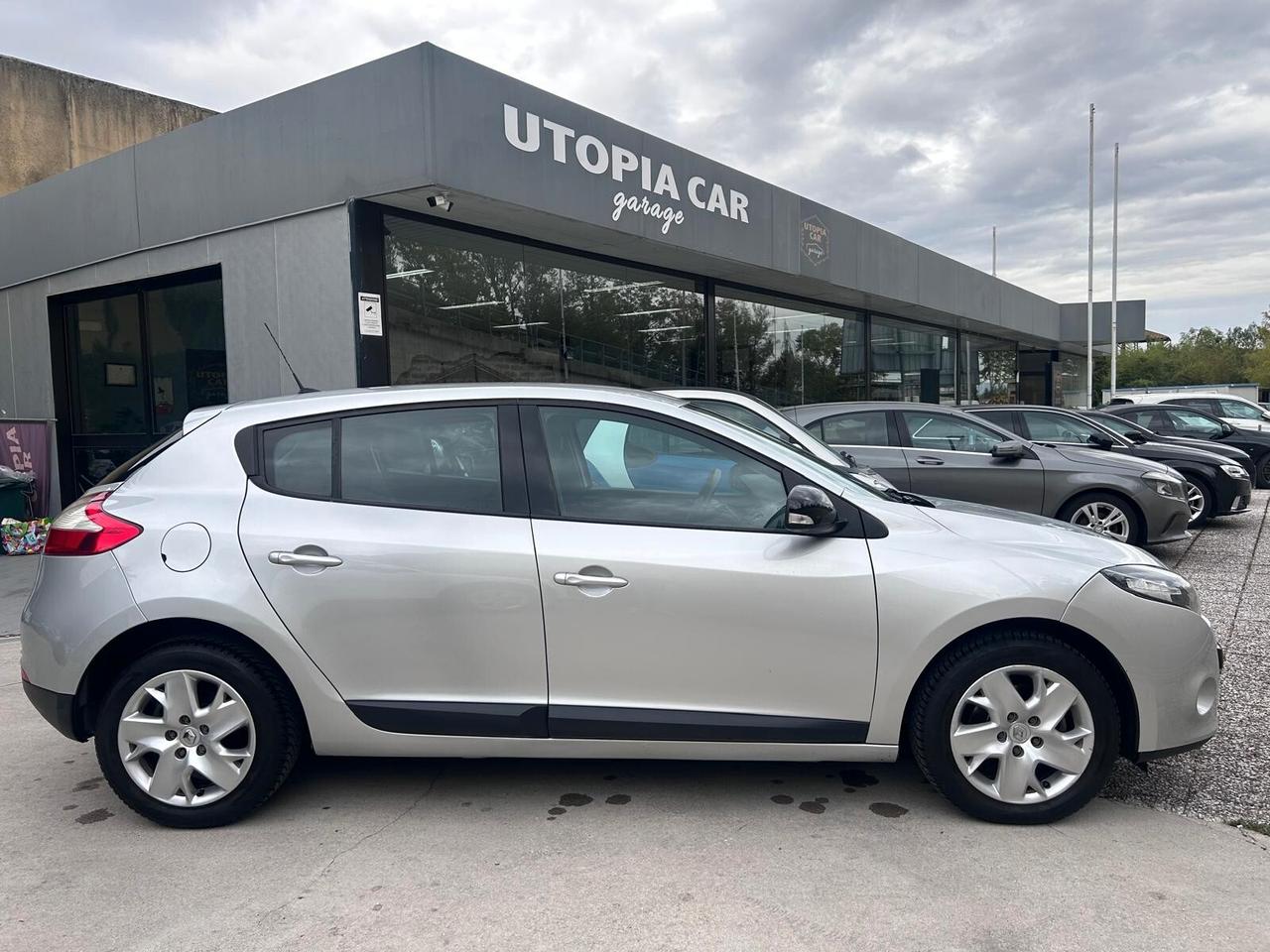 Renault Megane Mégane 1.5 dCi 110CV EDC Attractive