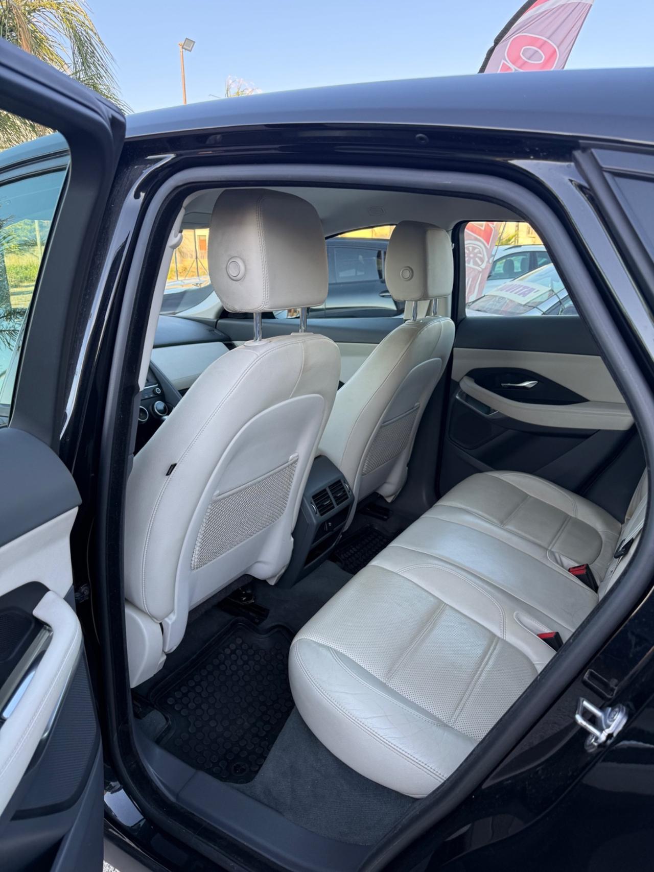 Jaguar E-Pace 2.0D 150 CV R-Dynamic