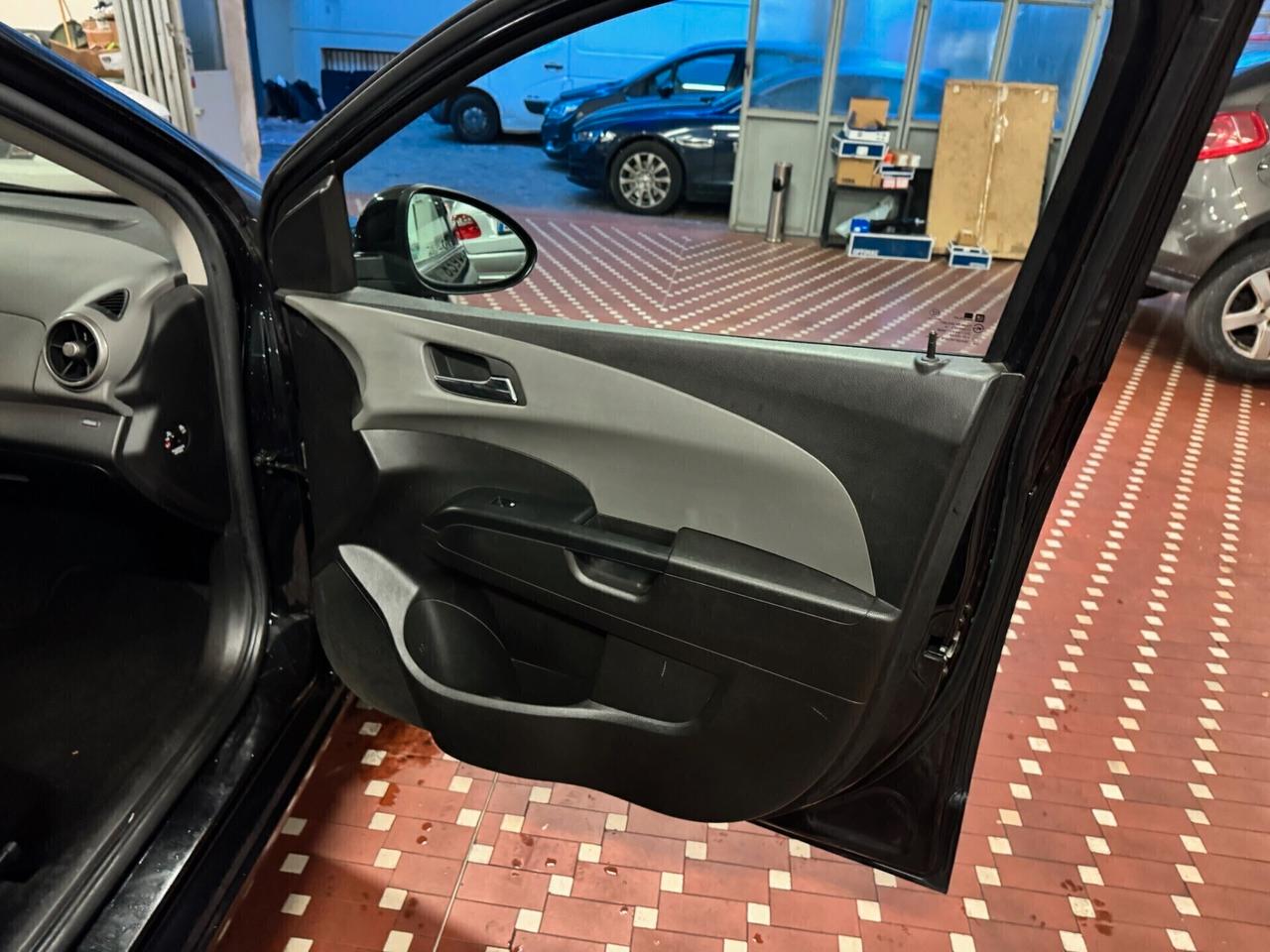 Chevrolet Aveo 1.2 86CV 5 porte LTZ - UNICO PROPRIETARIO