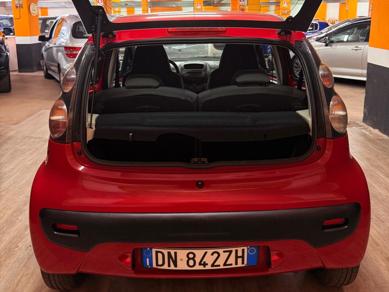 INCREDIBILE CITROËN C1 ADATTA A NEOPATENTATI