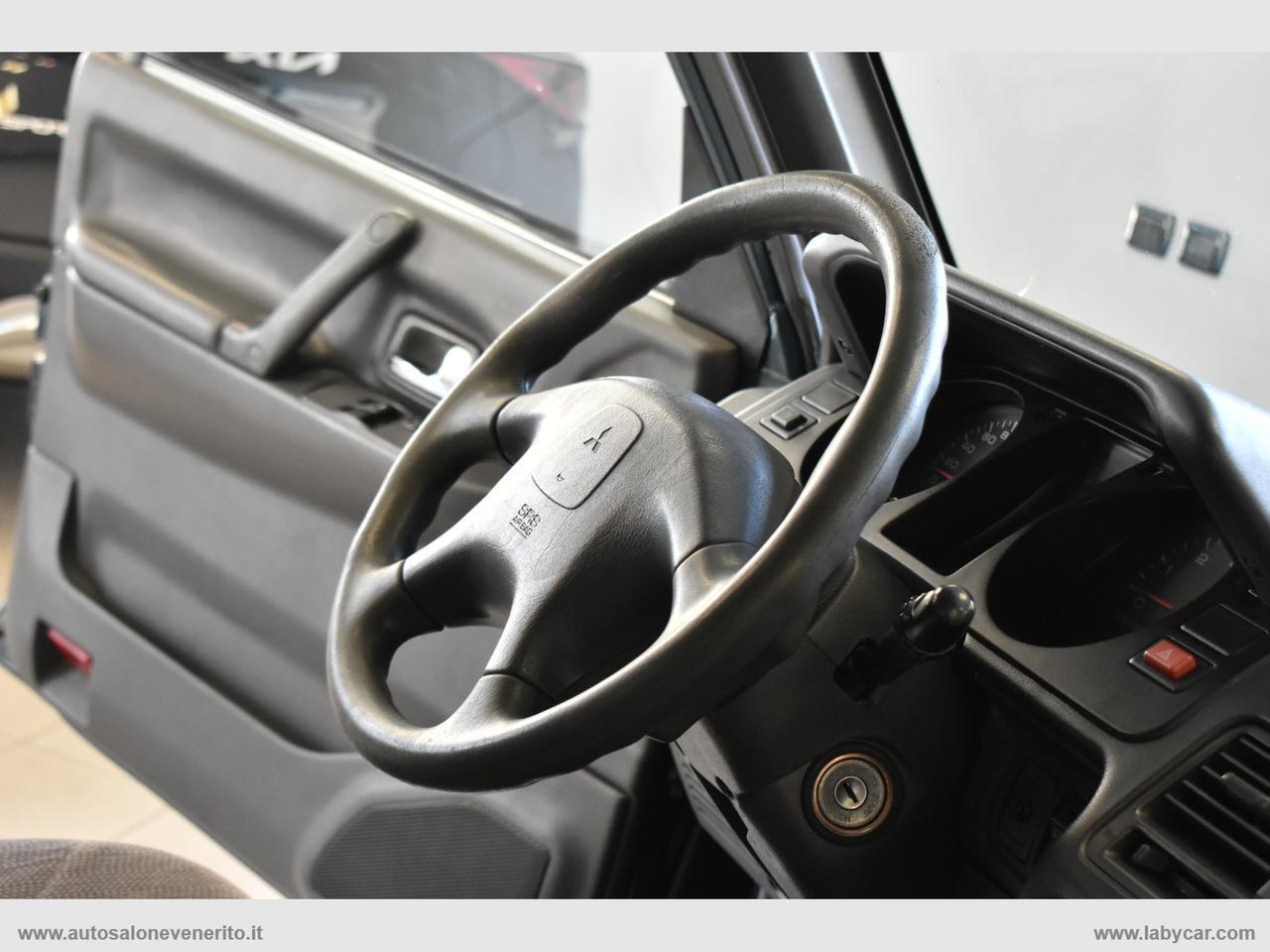 MITSUBISHI Pajero 2.5 TDI 3p. GLX Autocarro