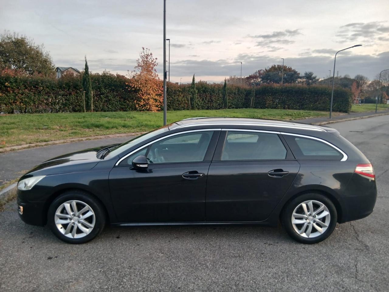 Peugeot 508 1.6 e-HDi 112CV cambio robotizzato S&S SW Access