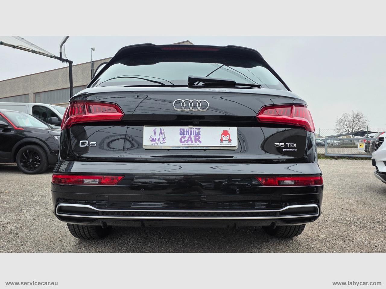 AUDI Q5 35 TDI quattro S tr. S-LINE