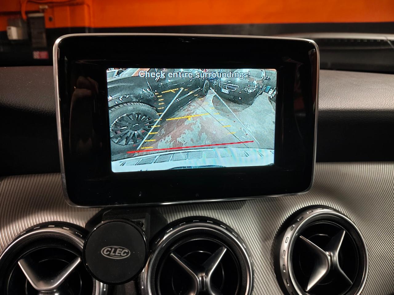 Mercedes GLA 180 UNIPROPRIETARIO SOLO 78000KM!!!