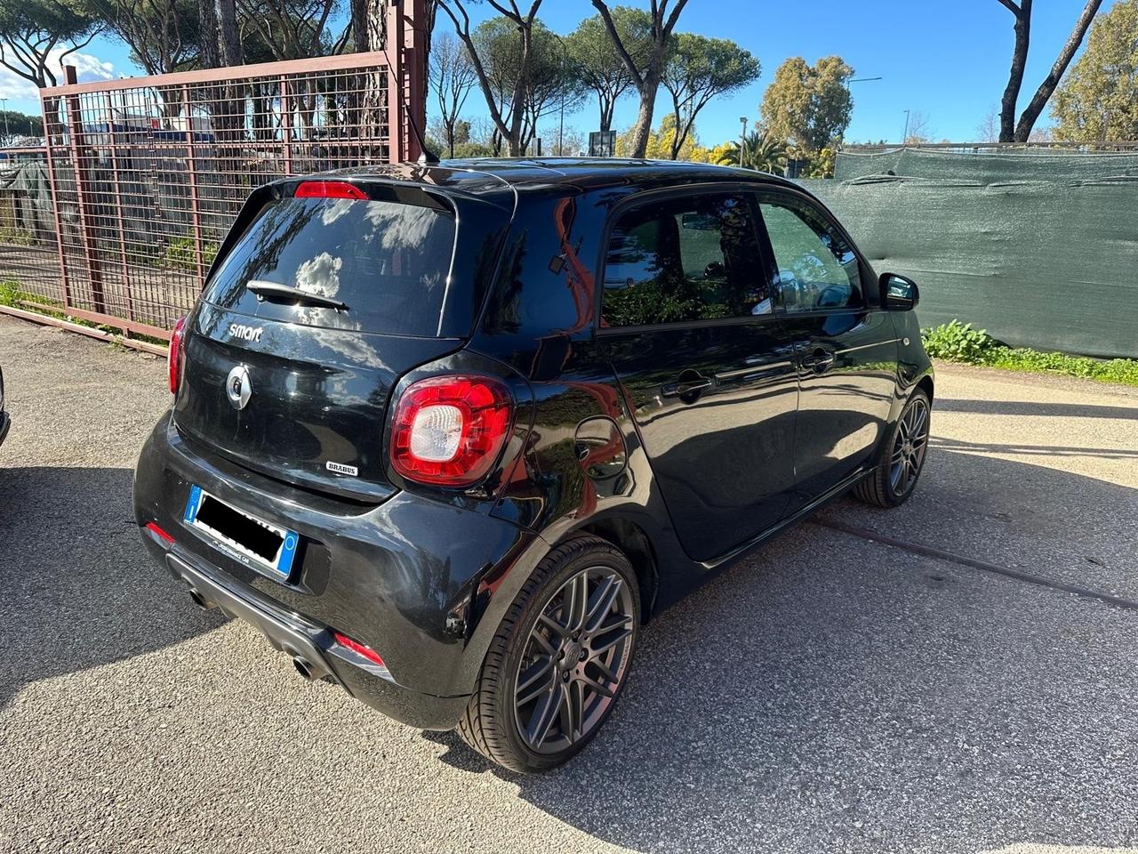 Smart ForFour BRABUS 0.9 Turbo twinamic Xclusive *PROMO*