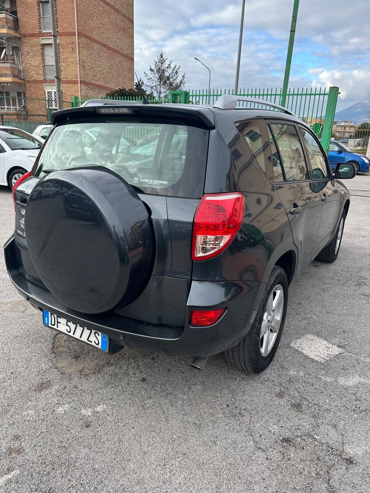 Toyota RAV 4 RAV4 2.2 D-4D 136 CV Luxury