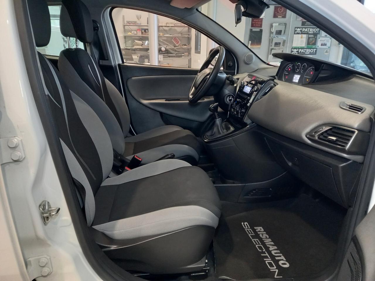 Lancia Ypsilon 1.3 MJT 16V 95 CV 5 porte S&S Gold