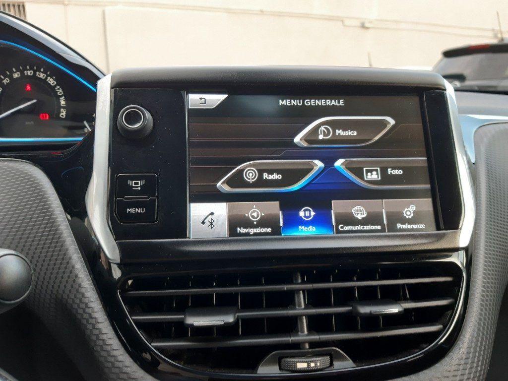 Peugeot 2008 PureTech 82 Allure