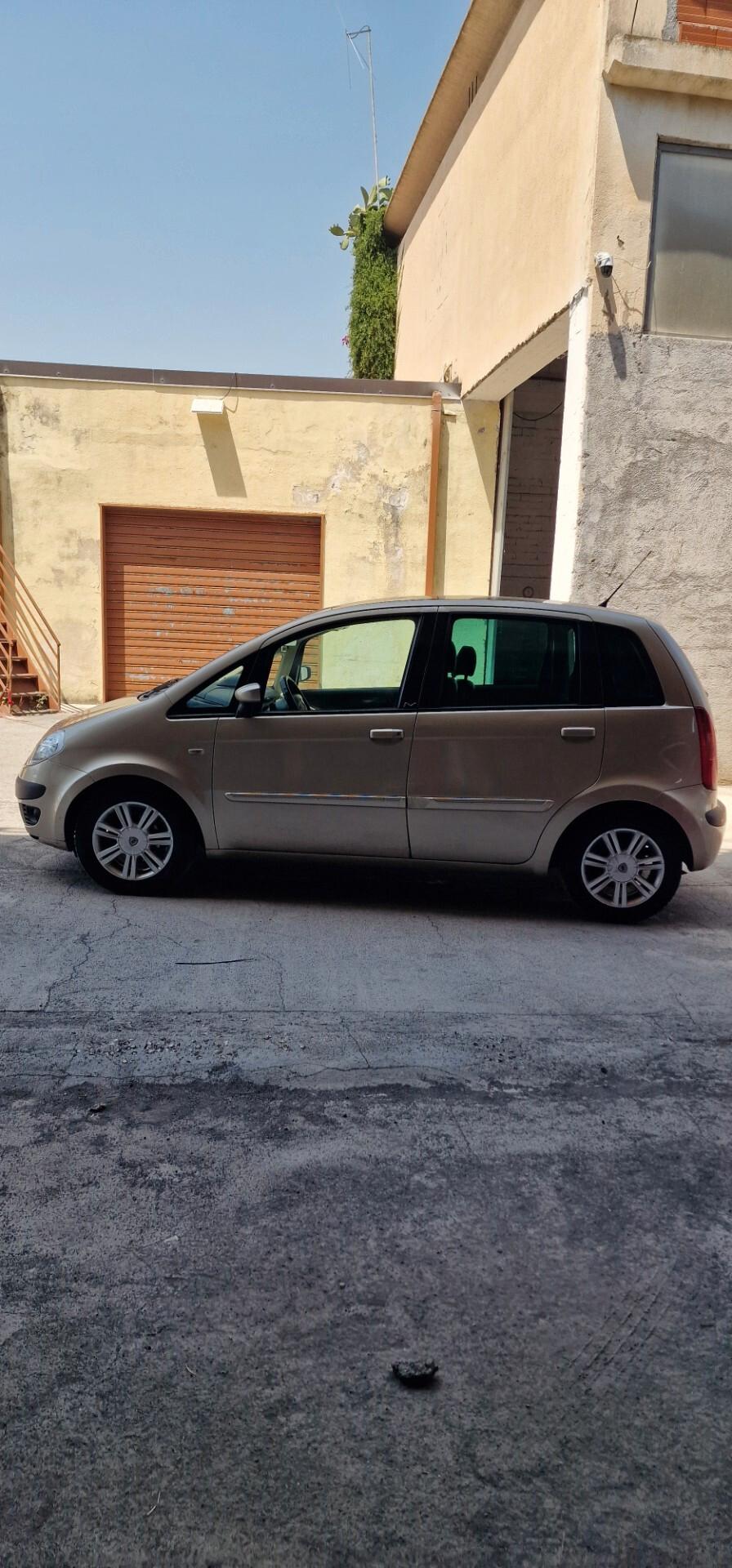 Lancia MUSA 1.3 Multijet 16V Platino