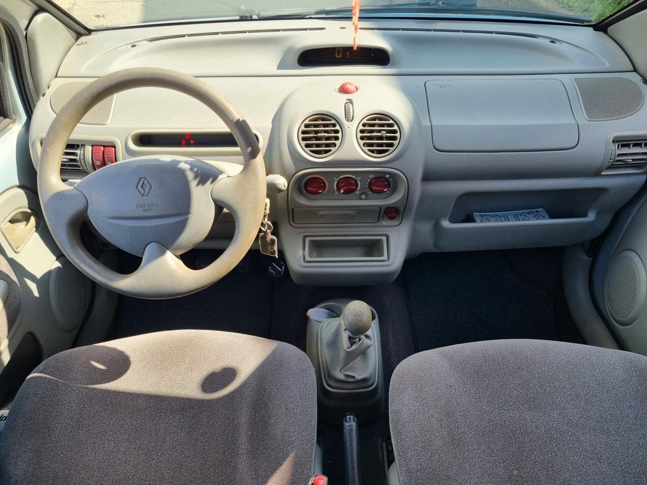 Renault Twingo 1.2i cat Authentique