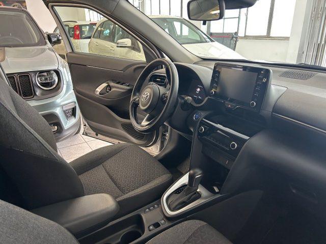 TOYOTA Yaris Cross 1.5 Hybrid 5p. E-CVT Business
