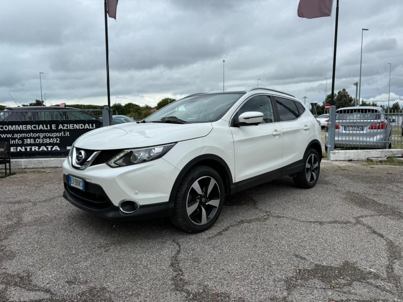 NISSAN Qashqai 1.5 dCi Tekna