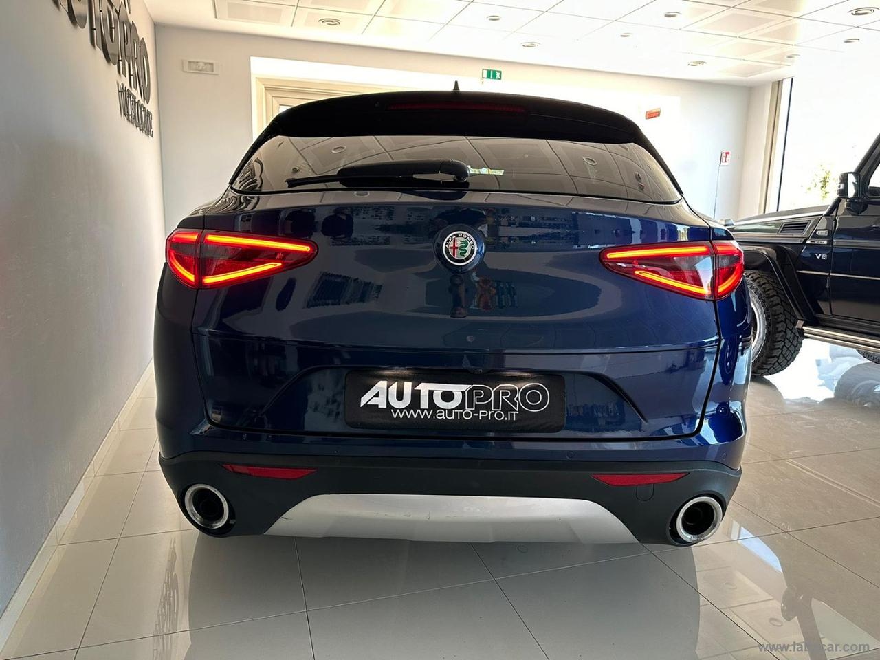 ALFA ROMEO Stelvio 2.2 T.diesel 210 CV AT8 Q4 Exec. TETTO APRIBILE