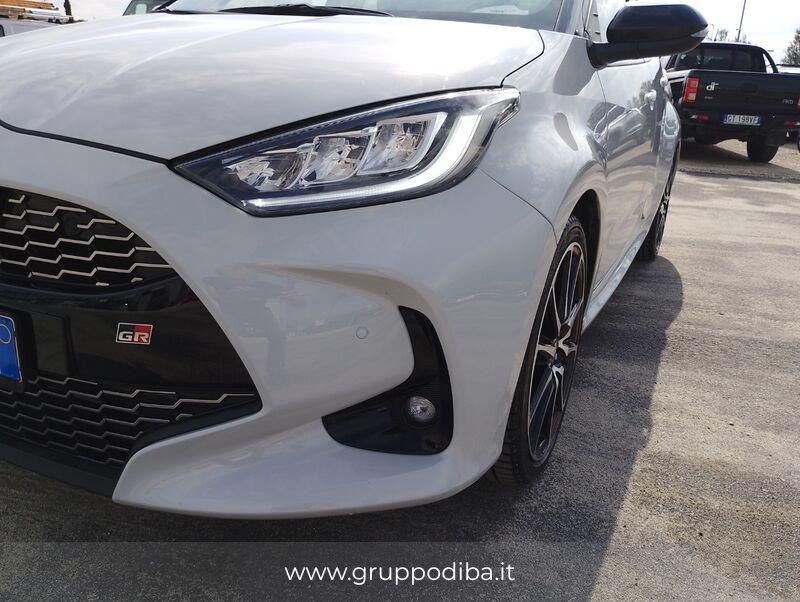 Toyota Yaris IV 2020 1.5h GR Sport