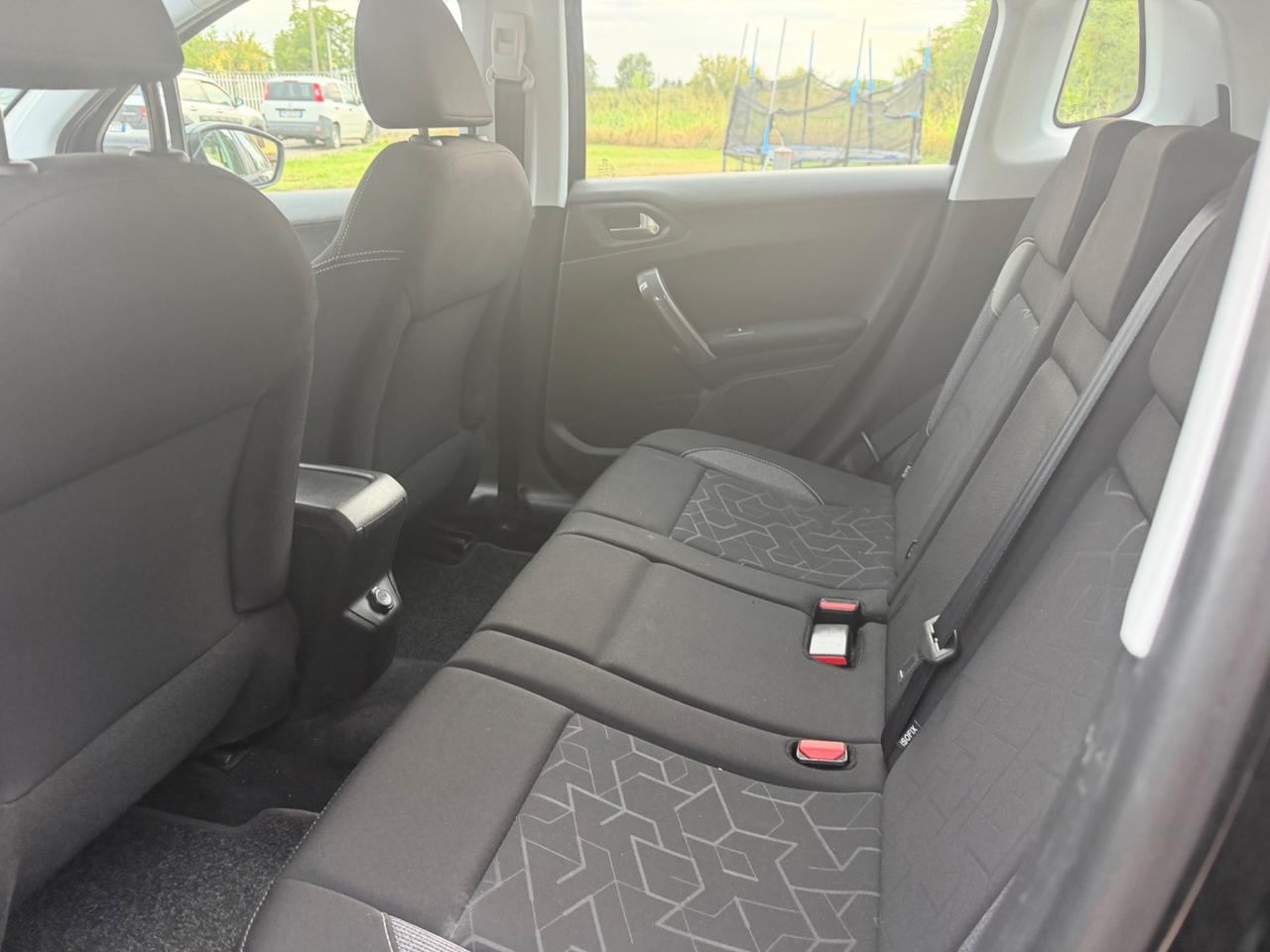 Peugeot 2008 PureTech 82 Active