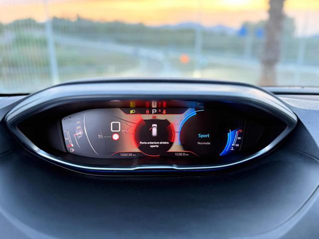 PEUGEOT 3008 BlueHDi 130 S&S EAT8 Allure