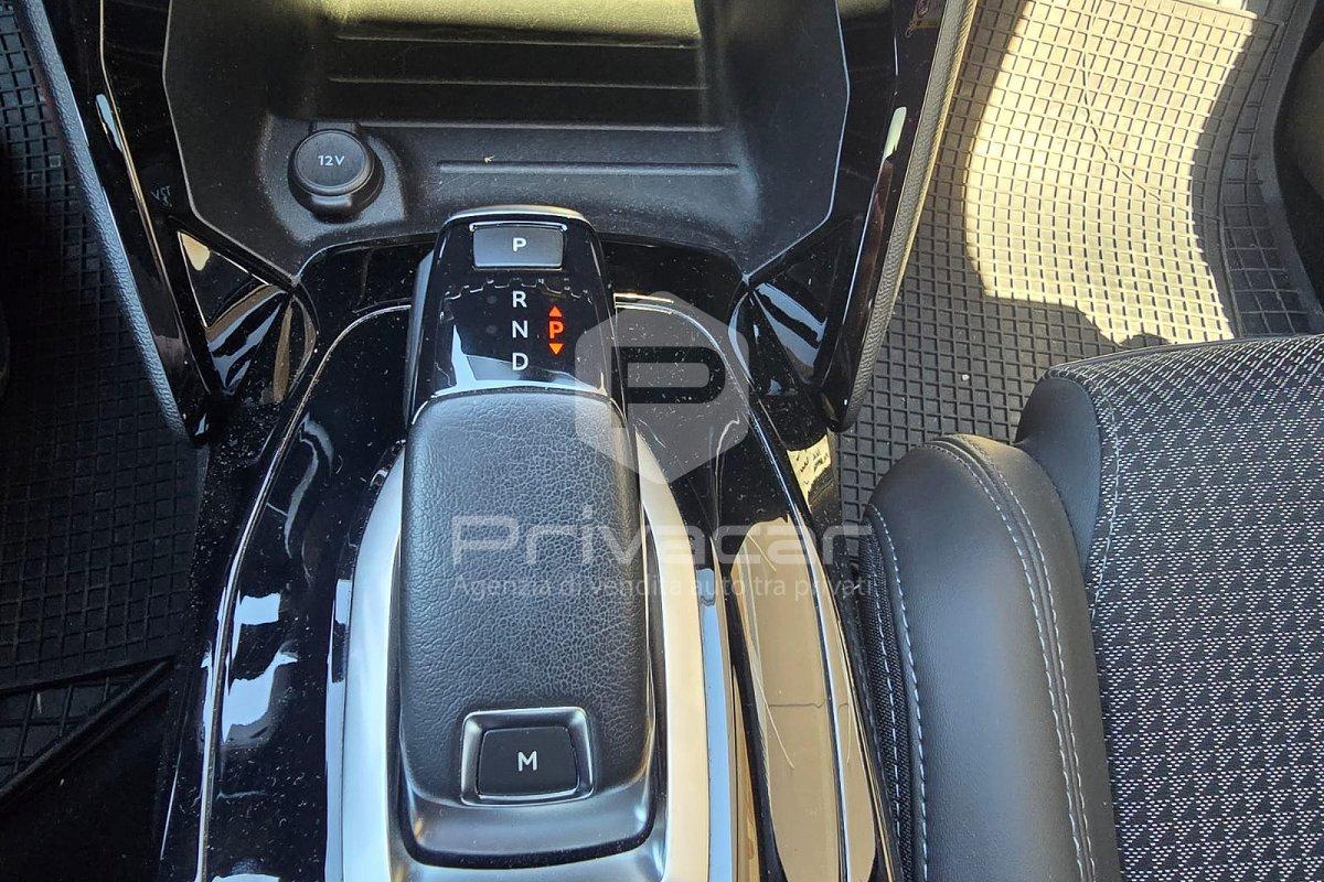 PEUGEOT 2008 BlueHDi 130 S&S EAT8 GT