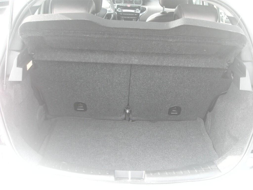 Lancia Ypsilon 1.2 69 CV Platinum + TETTO APRIBILE