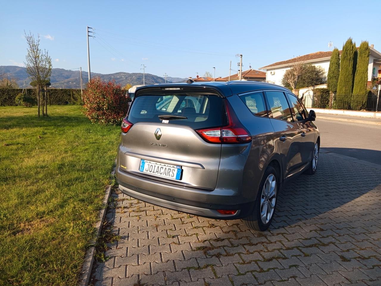 Renault Grand Scenic dCi 130 CV Energy Initiale Paris