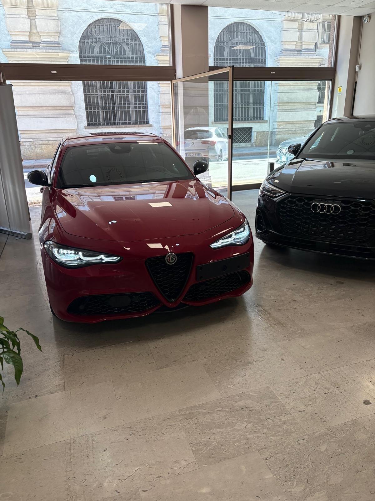 Alfa Romeo Giulia 2.0 Turbo 280 CV Competizione