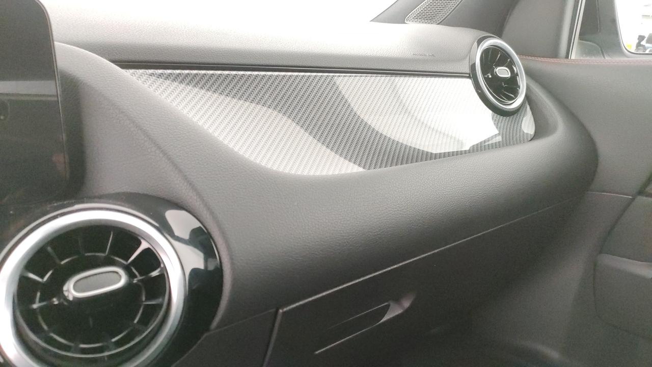 Mercedes-Benz GLA 250 e phev (eq-power) Premium auto