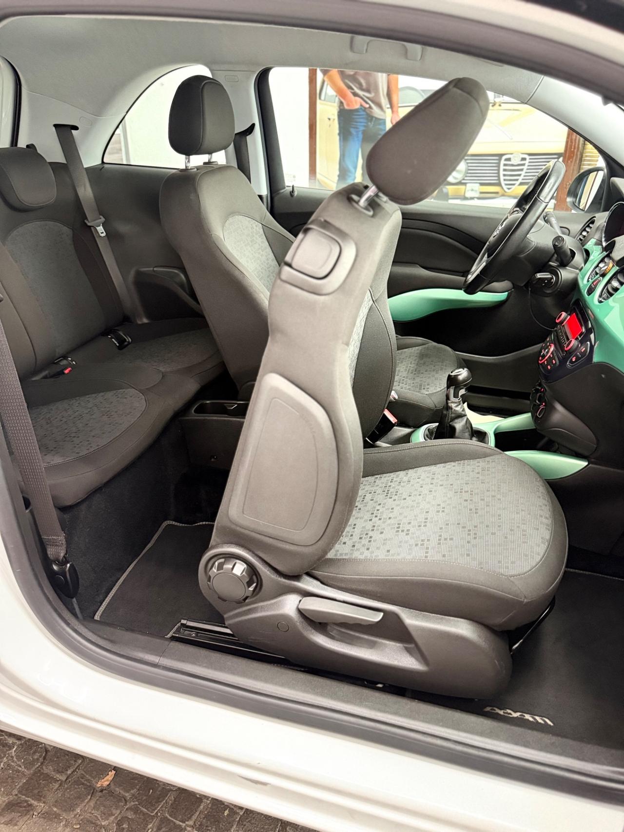 Opel Adam 1.2 70 CV