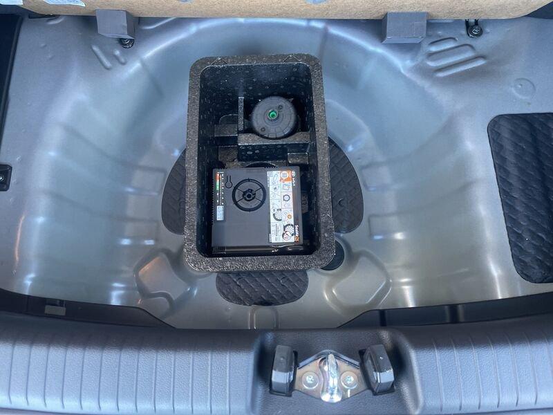 Hyundai i10 NUOVA PE MY25 5P 1.0 AT CONNECTLINE