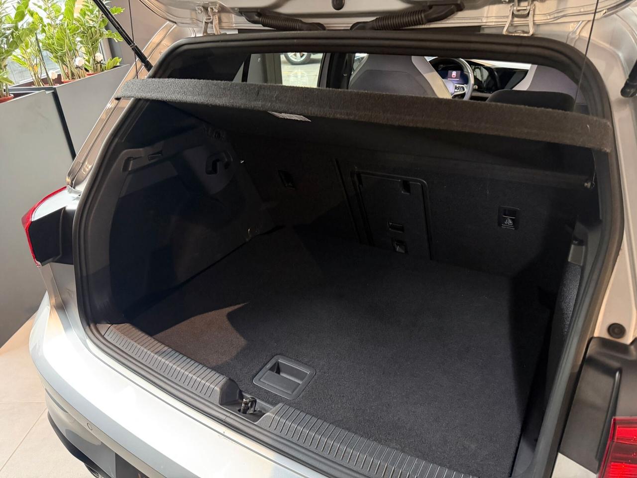 Volkswagen Golf 2.0 TDI DSG GTD