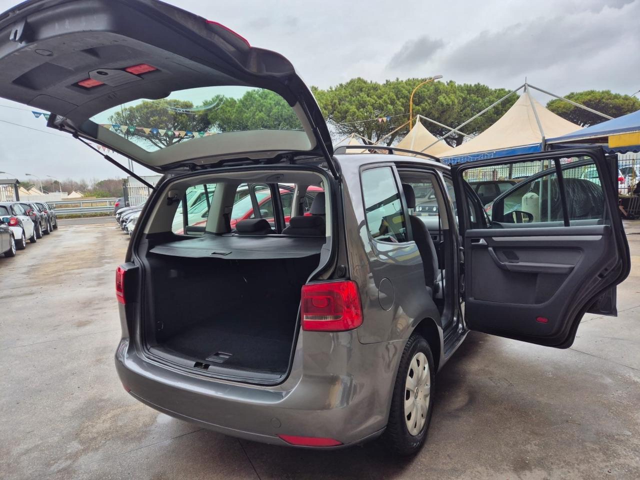 Volkswagen Touran 1.6 TDI 7Posti 2015