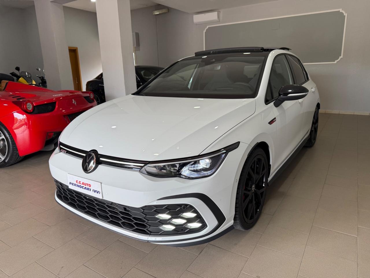 Volkswagen Golf GTI Golf 2.0 TSI GTI DSG