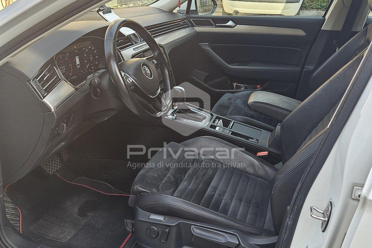 VOLKSWAGEN Passat Variant 2.0 TDI DSG Executive BlueMotion Tech.