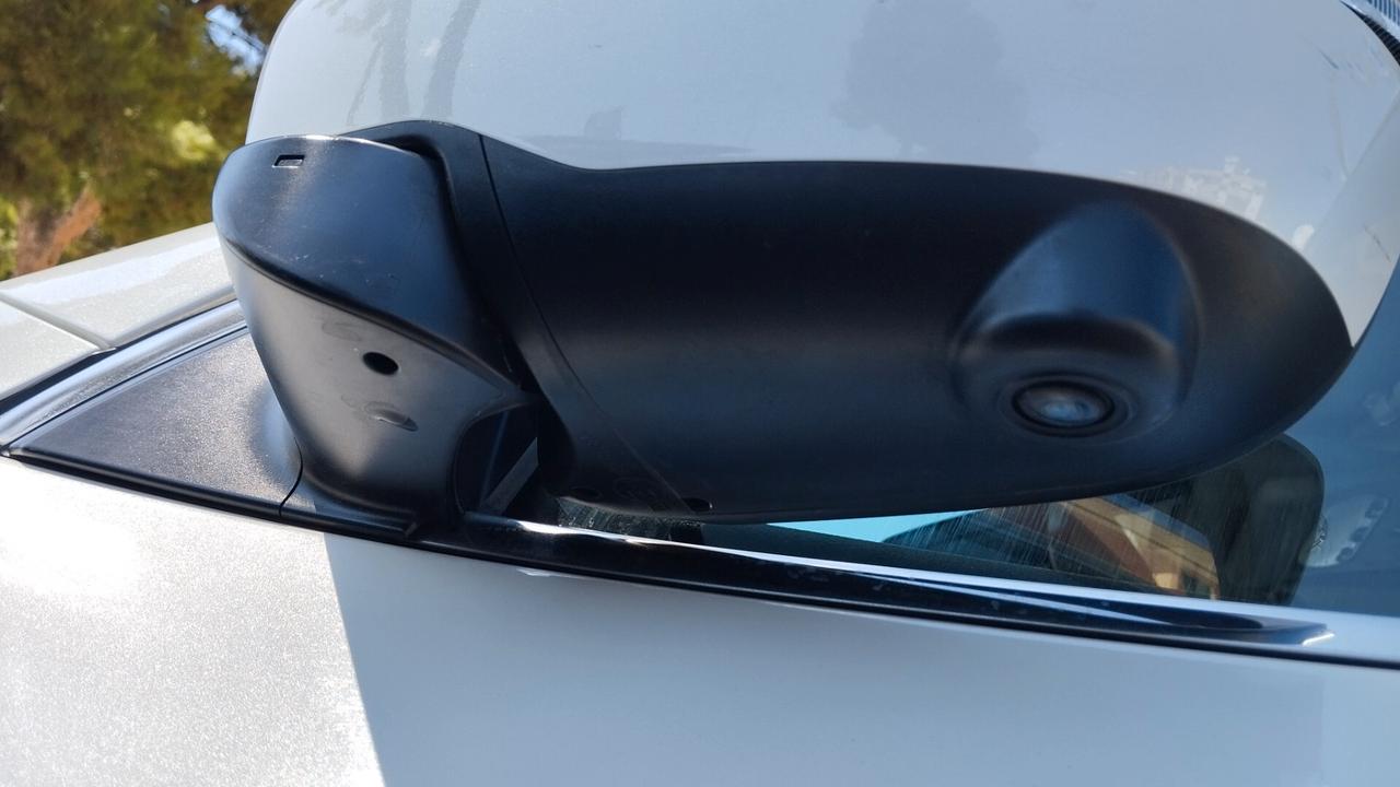 NISSAN QASHQAI TETTO-NAVI-CAMERA 360
