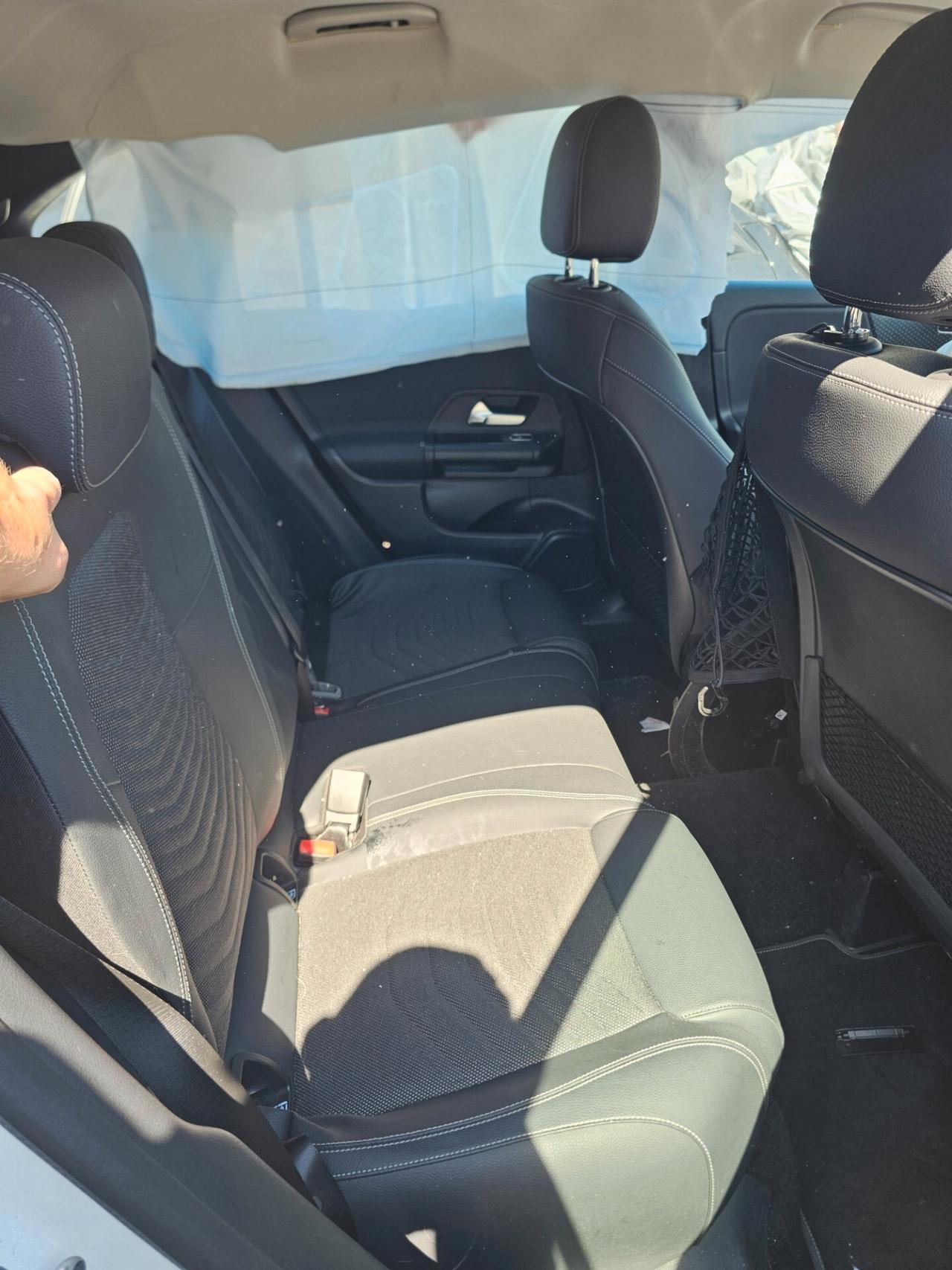 SINISTRATO Mercedes-benz GLA 200 D