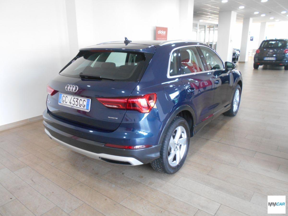 AUDI - Q3 - 40 TDI quattro S tr. Business Adv.