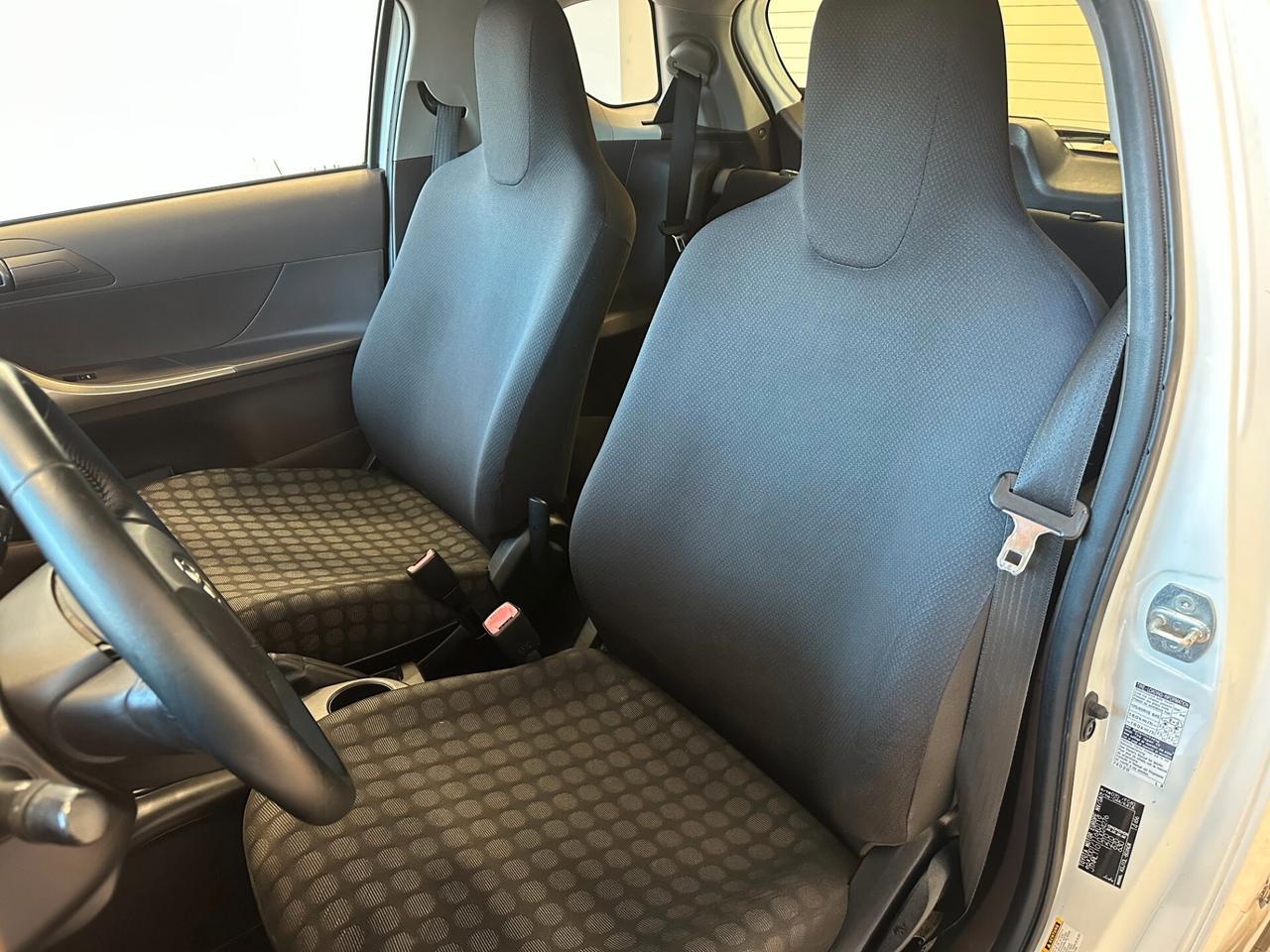 Toyota iQ 1.0 Multidrive **SOLO 78000KM**