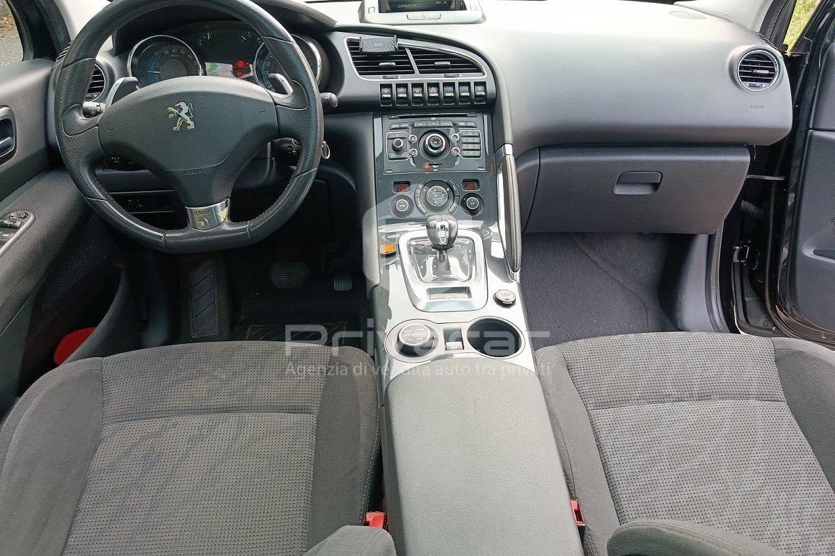 PEUGEOT 3008 HYbrid4