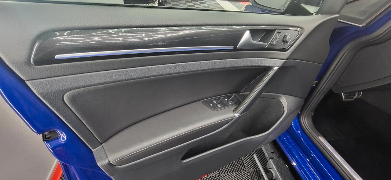 Volkswagen Golf R 2.0 TSI DSG 4MOTION 5p. BMT