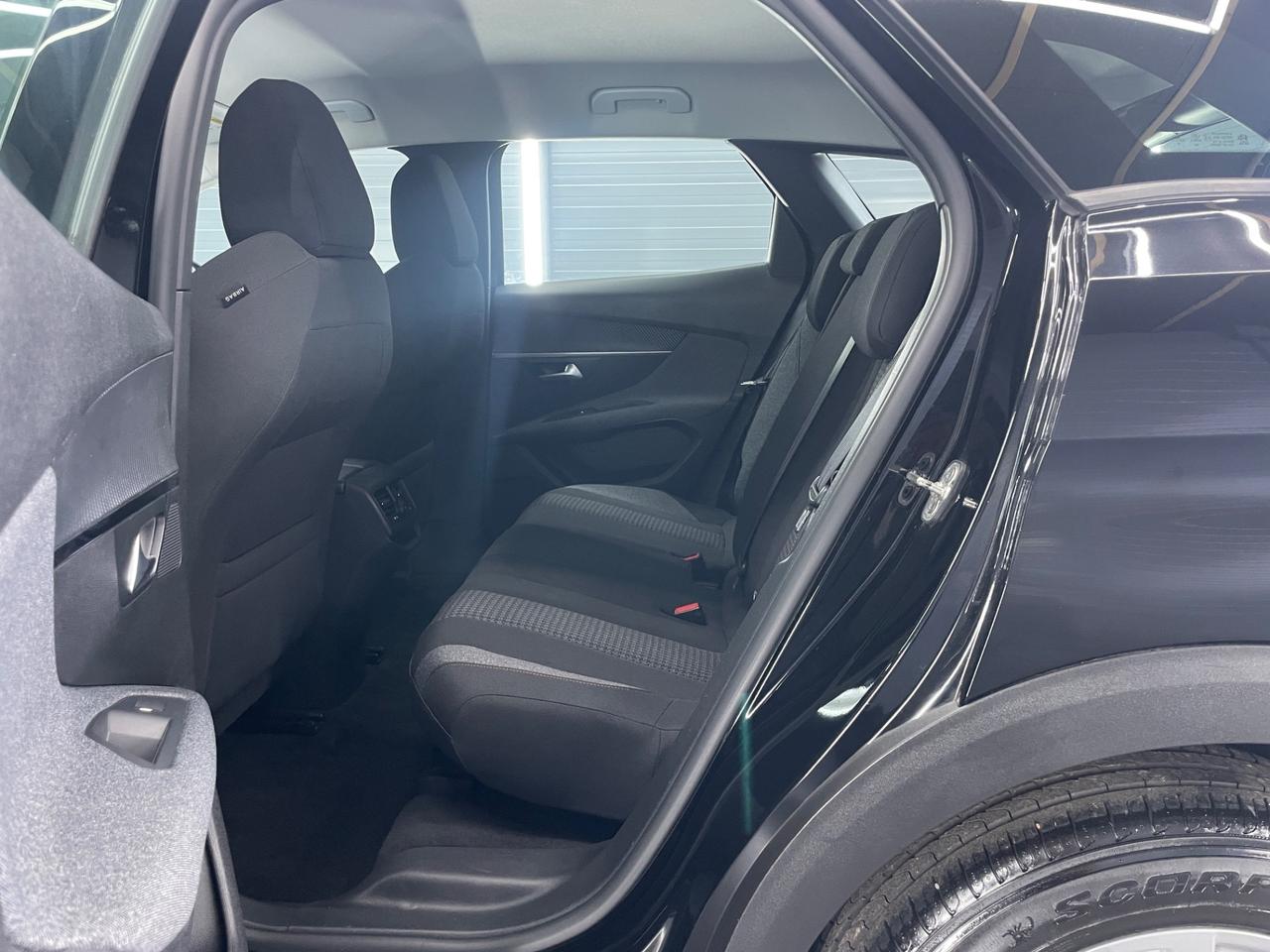 Peugeot 3008 BlueHDi 130 S&S Active Pack