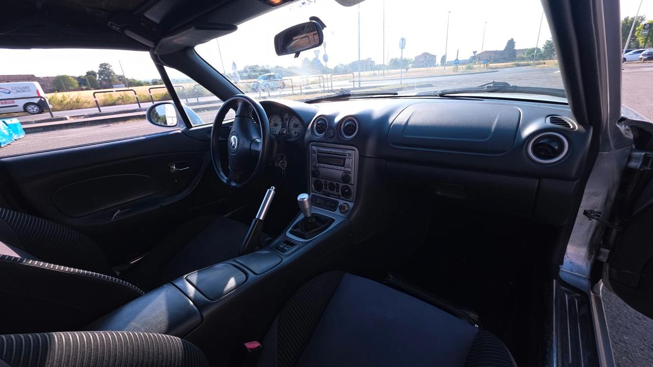 Mazda MX5 1.6 Con CLIMA