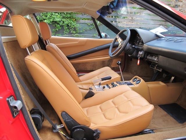 Ferrari 208 V8 CARBURATORI-AUTO RARISSIMA