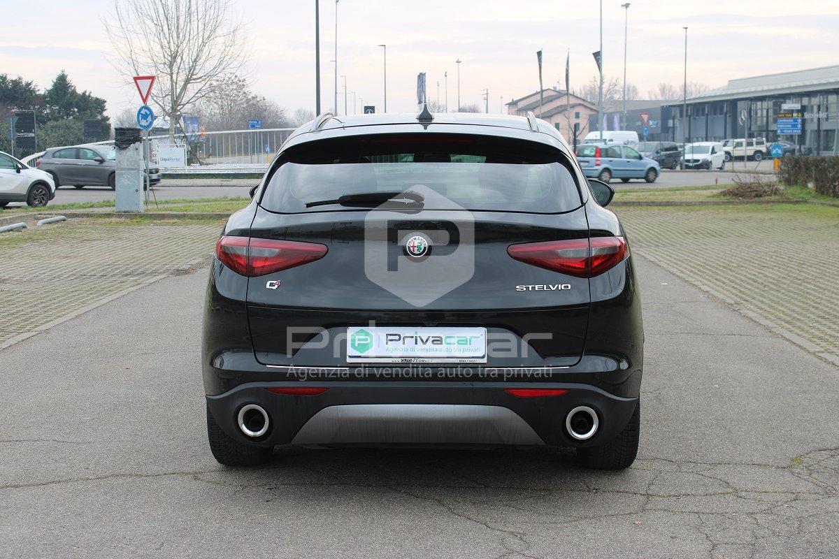 ALFA ROMEO Stelvio 2.2 Turbodiesel 180 CV AT8 RWD Executive