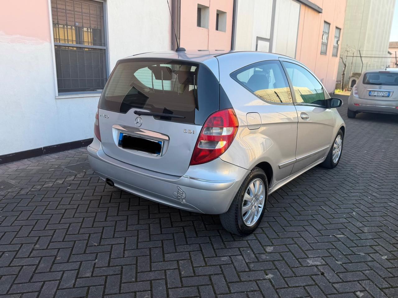 Mercedes-benz A 160 CDI BlueEFFICIENCY Coupé Elegance
