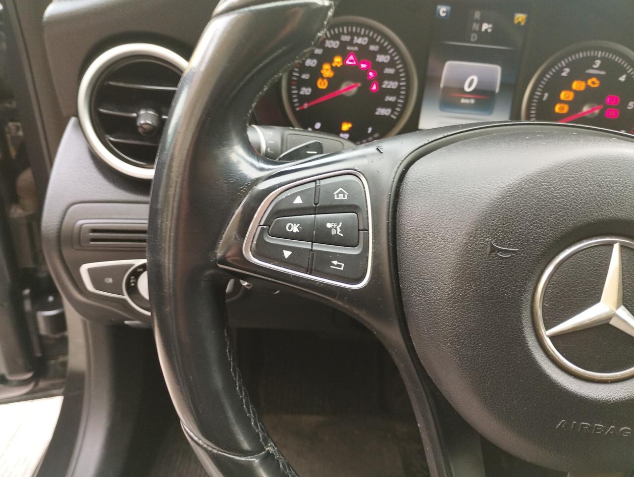 Mercedes-benz C 180 d Auto Exclusive