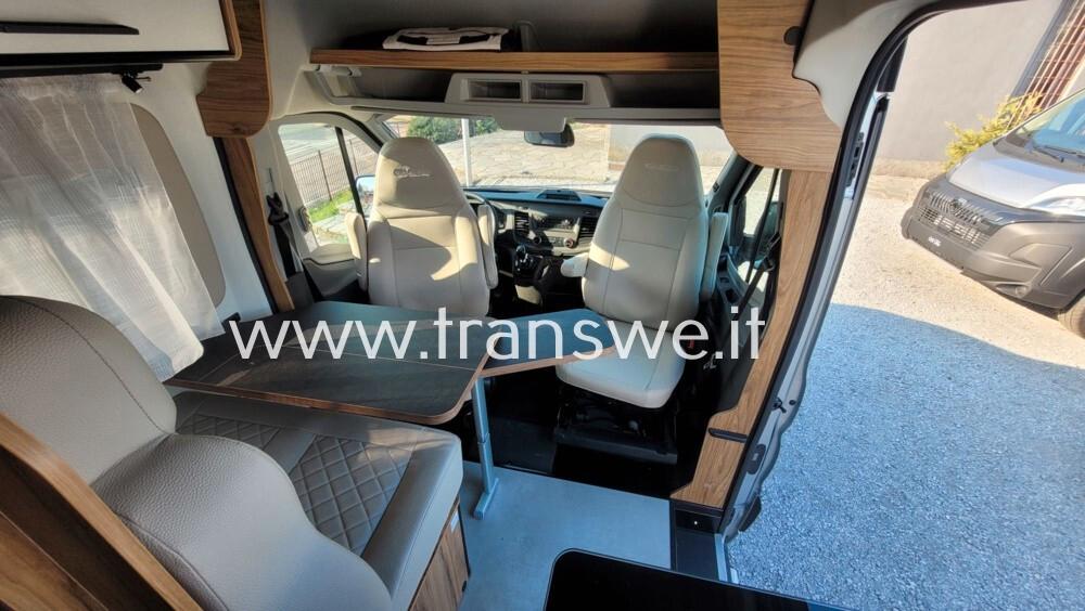 Ford Font Vendome Forty Van 4x4