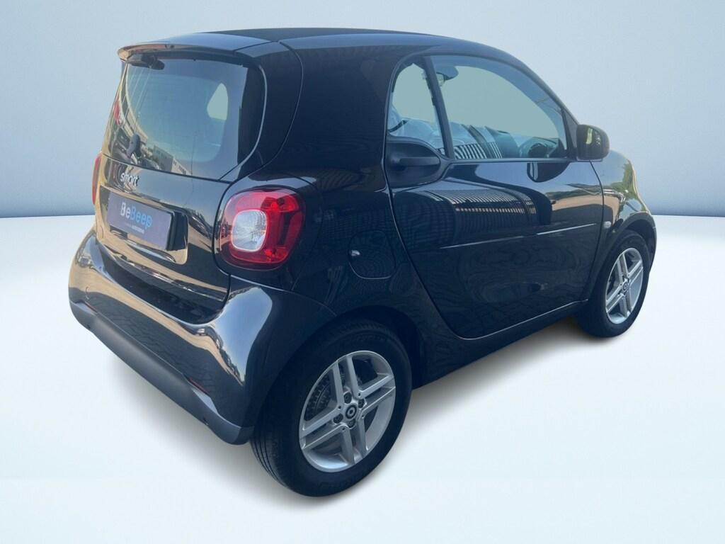 Smart fortwo EQ Pure