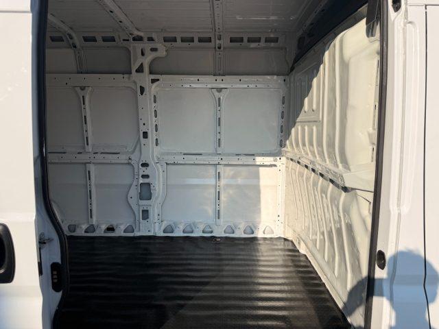 PEUGEOT Boxer 35 2.2 BlueHDi 140 S&S PLM-TM Furgone