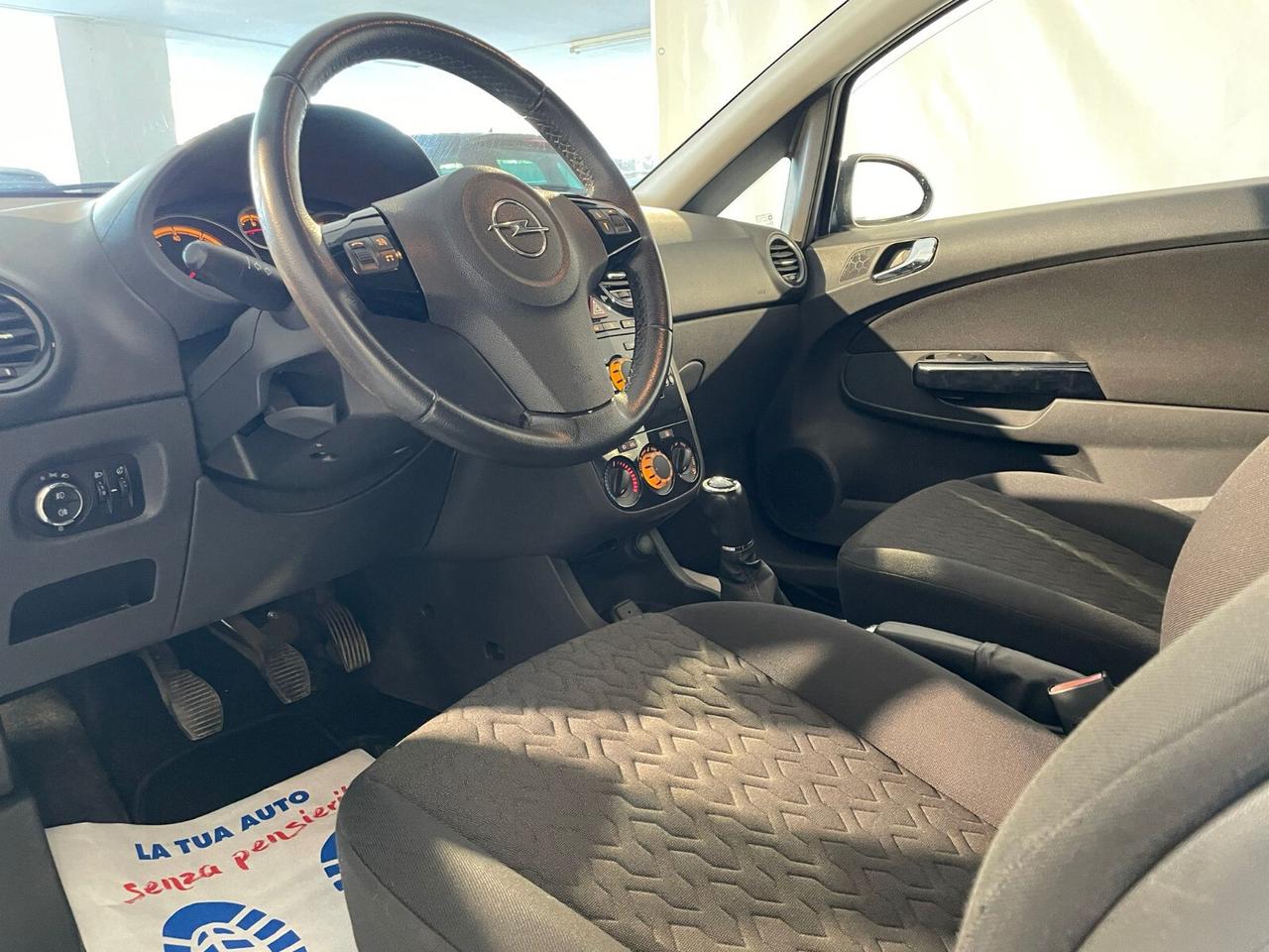 OPEL CORSA 2014 GPL X NEOPATENTATI