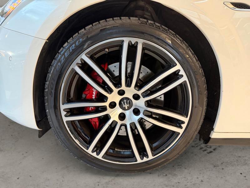 Maserati Ghibli 3.0 V6 250cv auto