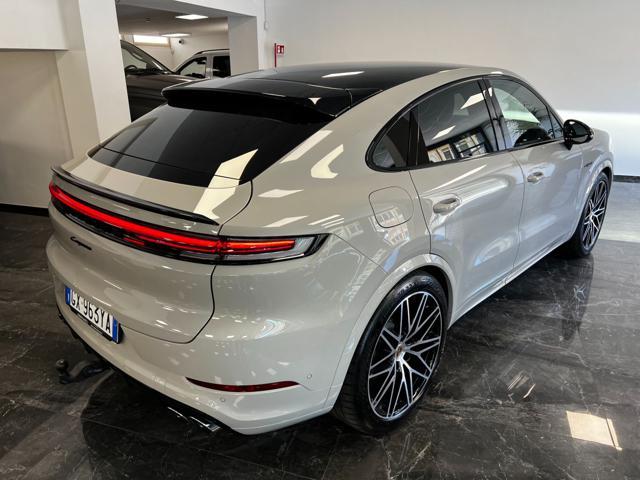 PORSCHE Cayenne 3.0 V6 E-Hybrid / TETTO PANORAMICO / GANCIO / 360°